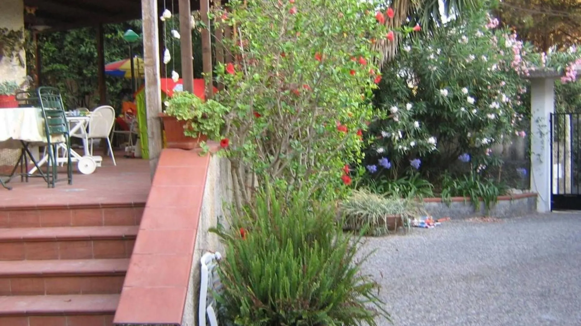 Carlo Apartment In Villa Near The Sea - Wi-Fi Fontane Bianche Italy